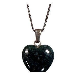 Sterling Silver Heart-Shaped Moss Green Agate Pendant Necklace 18" Italy Vintage